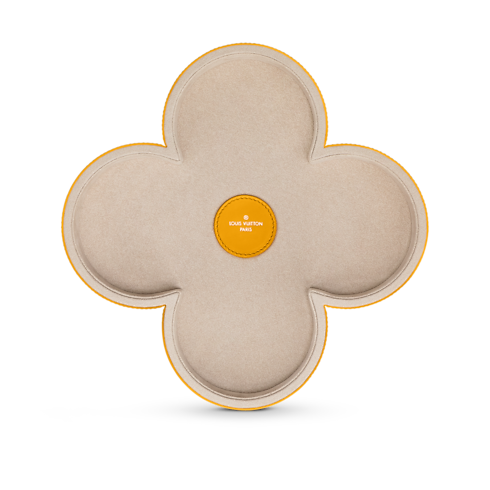 กล่อง Monogram Flower Trinket Bowl . in ทรังก์ การเดินทาง และ บ้าน's ไฮไลท์ แคมเปญ Art of Living collections by Louis Vuitton (การย่อ/ขยายผลิตภัณฑ์)