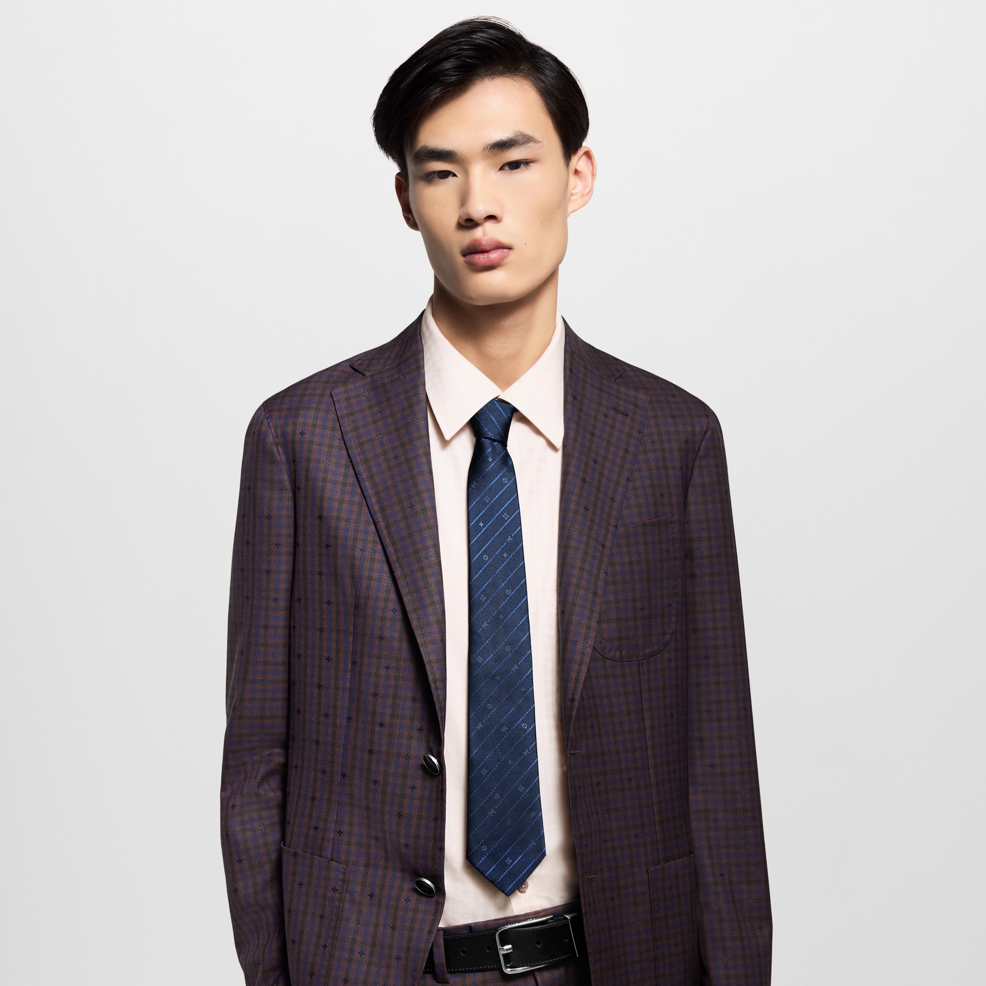 เนคไทรุ่น Monogram Pinstripes . in ผู้ชาย