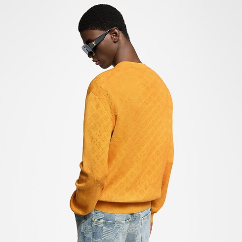 เสื้อพูลโอเวอร์ผ้าคอตตอนลาย Monogram Pointelle in ผู้ชาย's เสื้อผ้า เสื้อผ้าสำหรับผู้ชาย collections by Louis Vuitton (การย่อ/ขยายผลิตภัณฑ์)