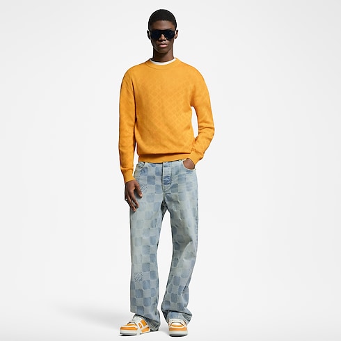 เสื้อพูลโอเวอร์ผ้าคอตตอนลาย Monogram Pointelle in ผู้ชาย's เสื้อผ้า เสื้อผ้าสำหรับผู้ชาย collections by Louis Vuitton (การย่อ/ขยายผลิตภัณฑ์)