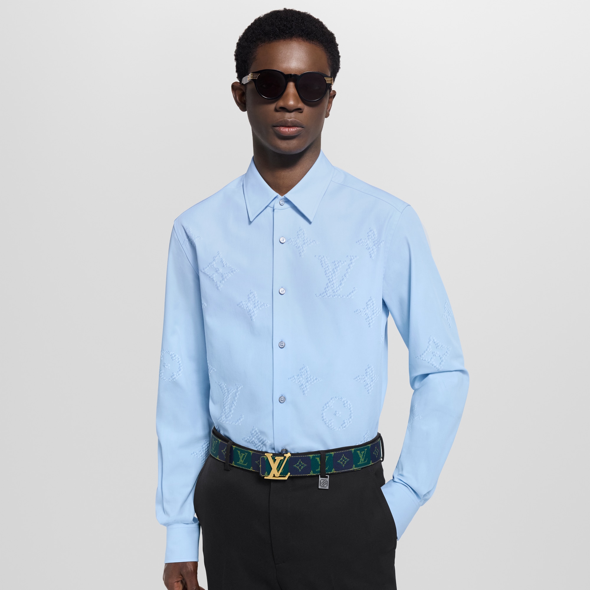 เสื้อเชิ้ตแขนยาวพิมพ์ลาย Monogram  in ผู้ชาย