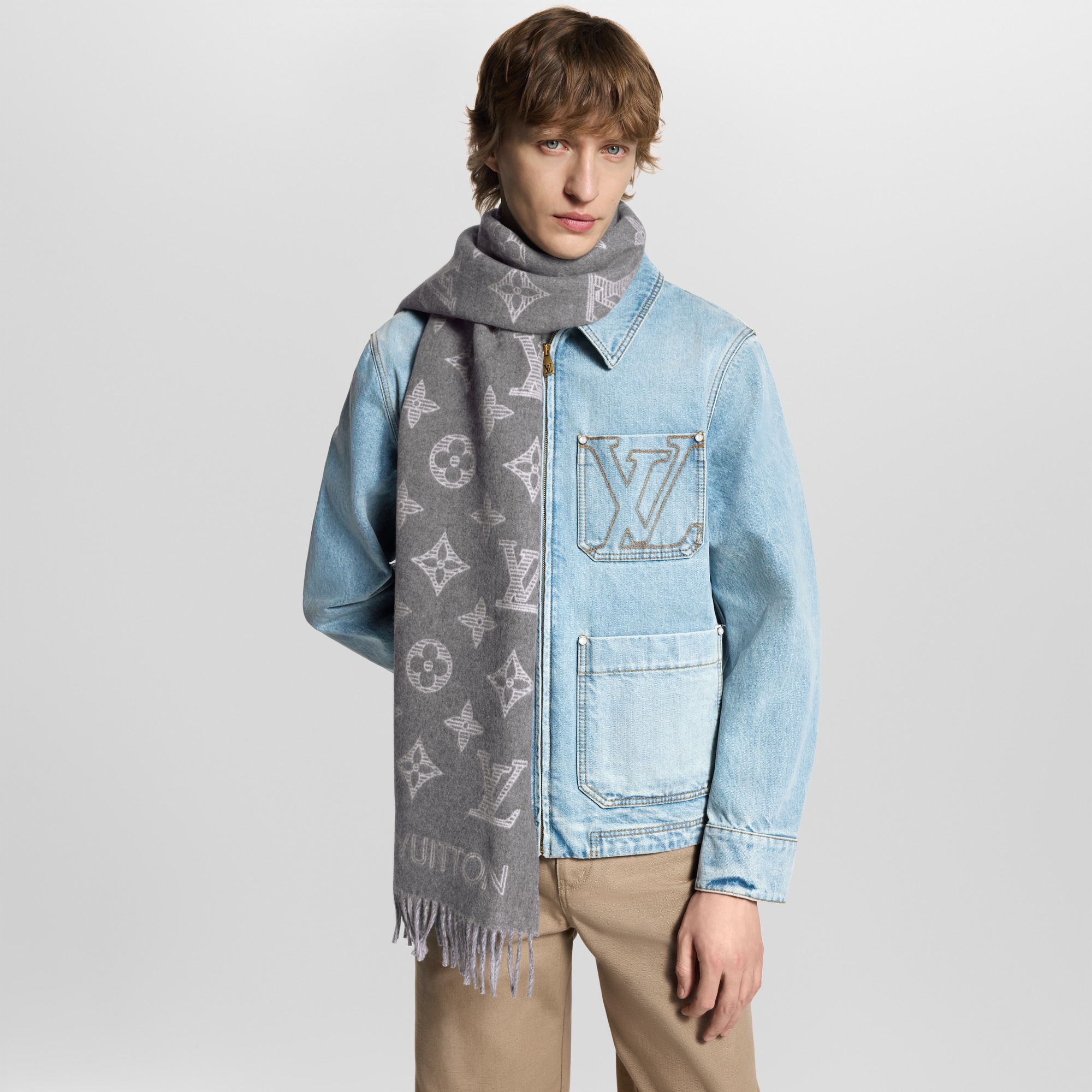 ผ้าพันคอรุ่น Monogram Shadow . in ผู้ชาย