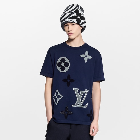 เสื้อคอกลมแขนสั้นผ้านิดลาย Monogram in ผลิตภัณฑ์ใหม่'s สำหรับผู้ชาย LV Ski collections by Louis Vuitton (การย่อ/ขยายผลิตภัณฑ์)