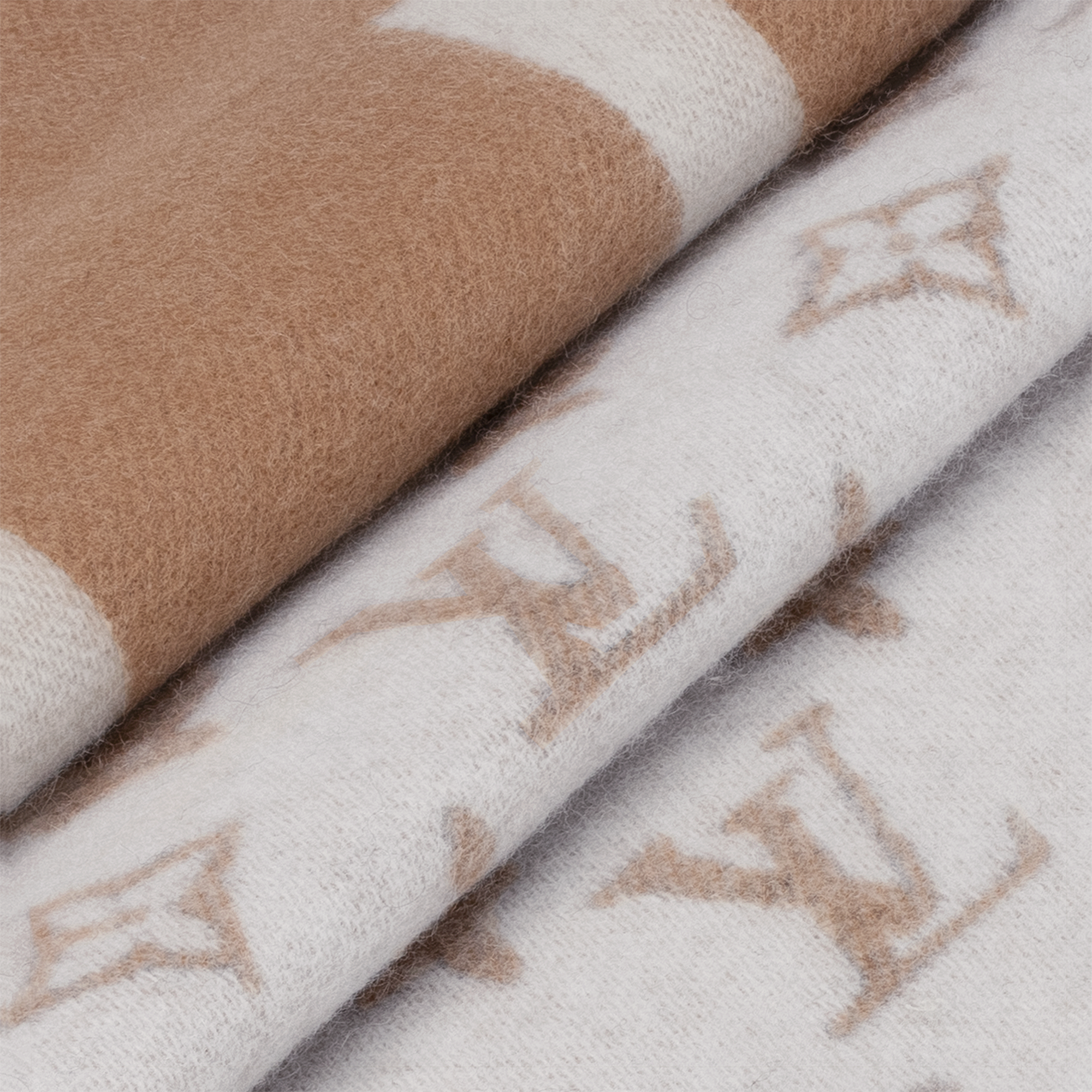 ผ้าพันคอรุ่น Monogram Split . in ผู้ชาย