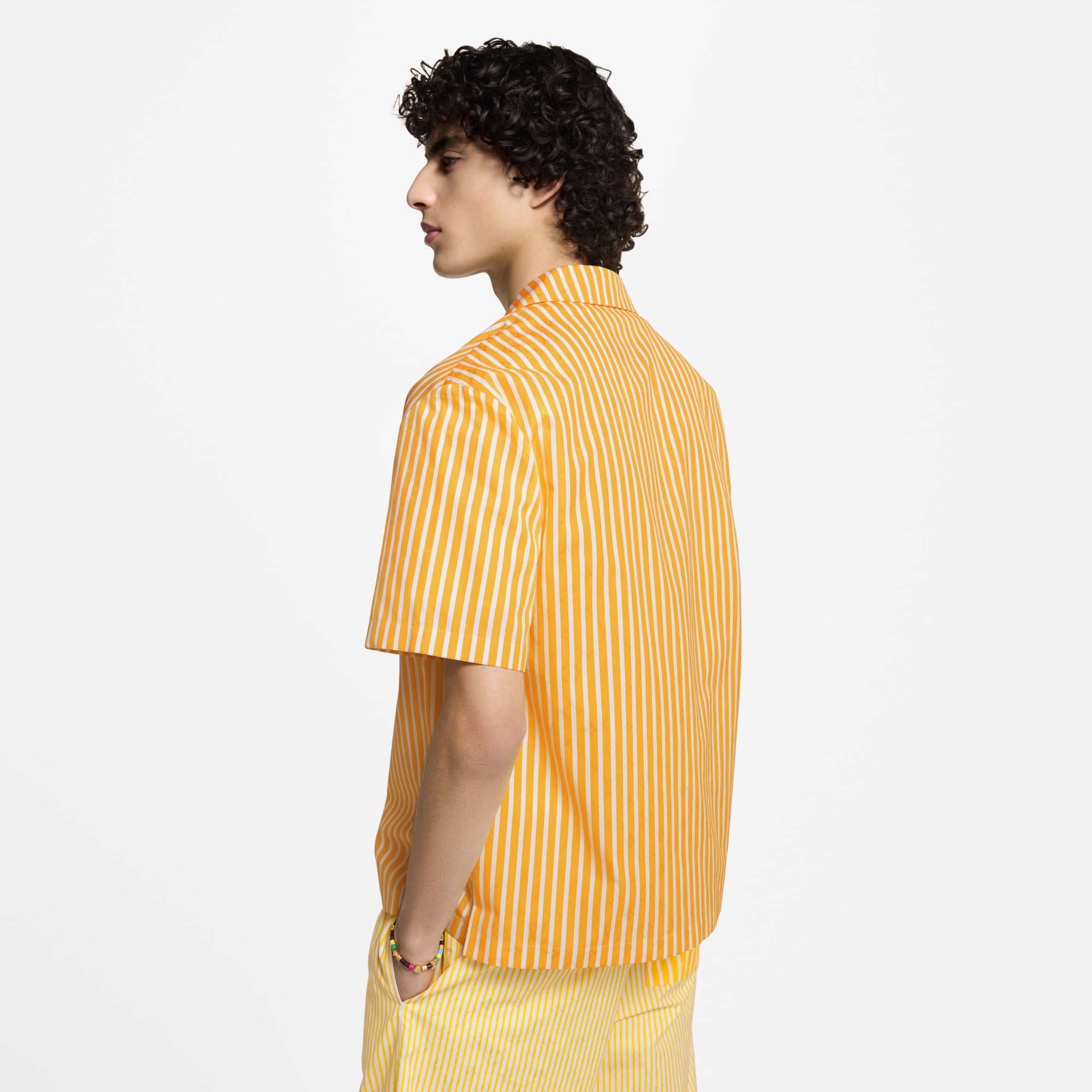 เสื้อเชิ้ตแขนสั้นลาย Monogram Striped สไตล์แพตช์เวิร์ก  in ผู้ชาย