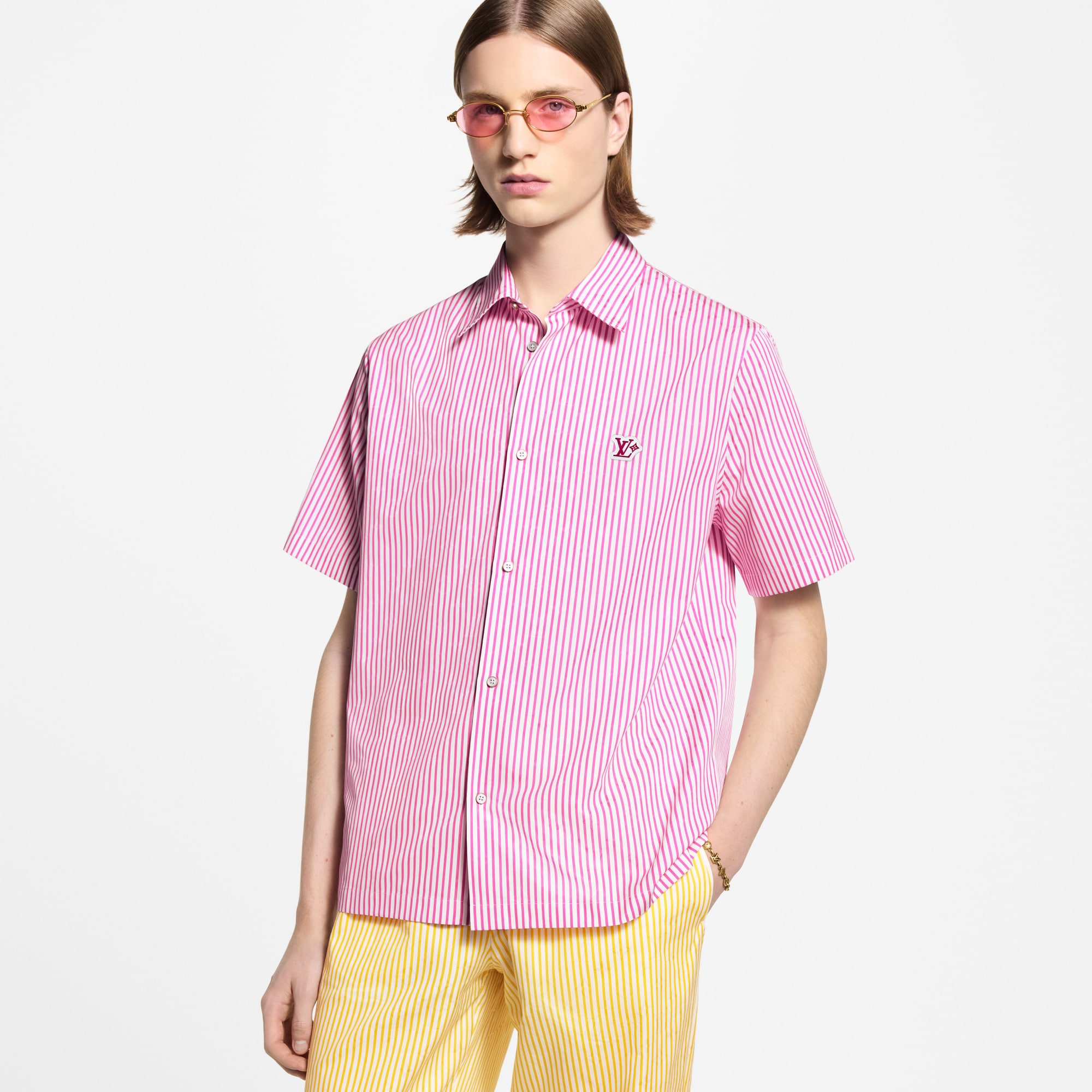 เสื้อเชิ้ตแขนสั้นลาย Monogram Striped  in ผู้ชาย