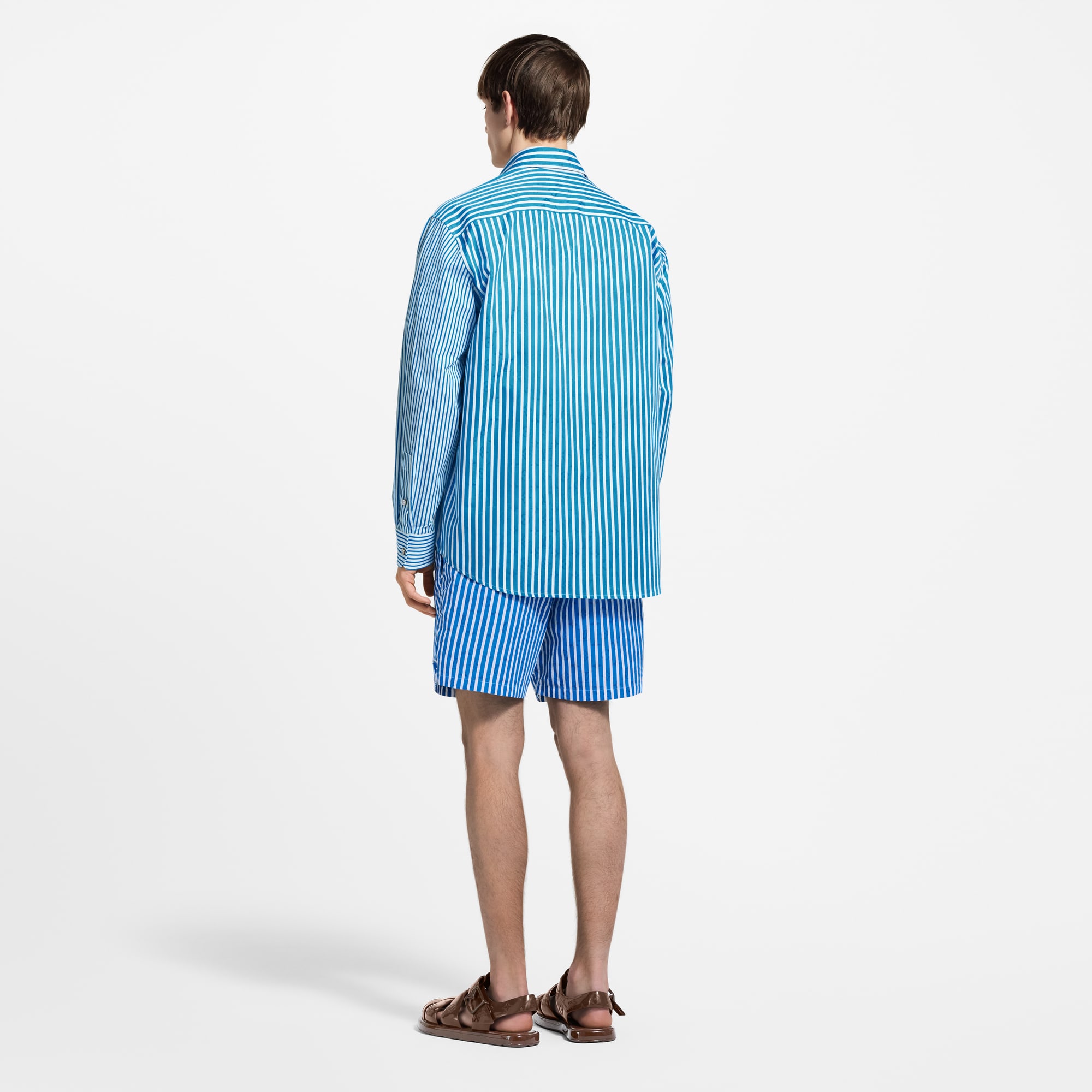 กางเกงว่ายน้ำขาสั้นลาย Monogram Striped  in ผู้ชาย