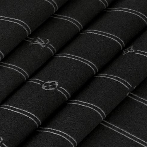 ผ้าพันคอรุ่น Monogram Stripes . in ผู้ชาย's แอคเซสเซอรี่ ผ้าพันคอสำหรับผู้ชาย collections by Louis Vuitton (การย่อ/ขยายผลิตภัณฑ์)