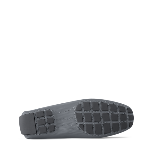 รองเท้ามอคคาซินรุ่น Monte Carlo in ผู้ชาย's รองเท้า รองเท้าโลฟเฟอร์ และ มอคคาซินสำหรับผู้ชาย collections by Louis Vuitton (การย่อ/ขยายผลิตภัณฑ์)