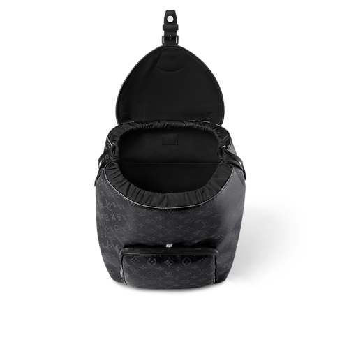 กระเป๋าสะพายหลังรุ่น Montsouris Monogram Eclipse in ผู้ชาย's กระเป๋า All Collections collections by Louis Vuitton (การย่อ/ขยายผลิตภัณฑ์)