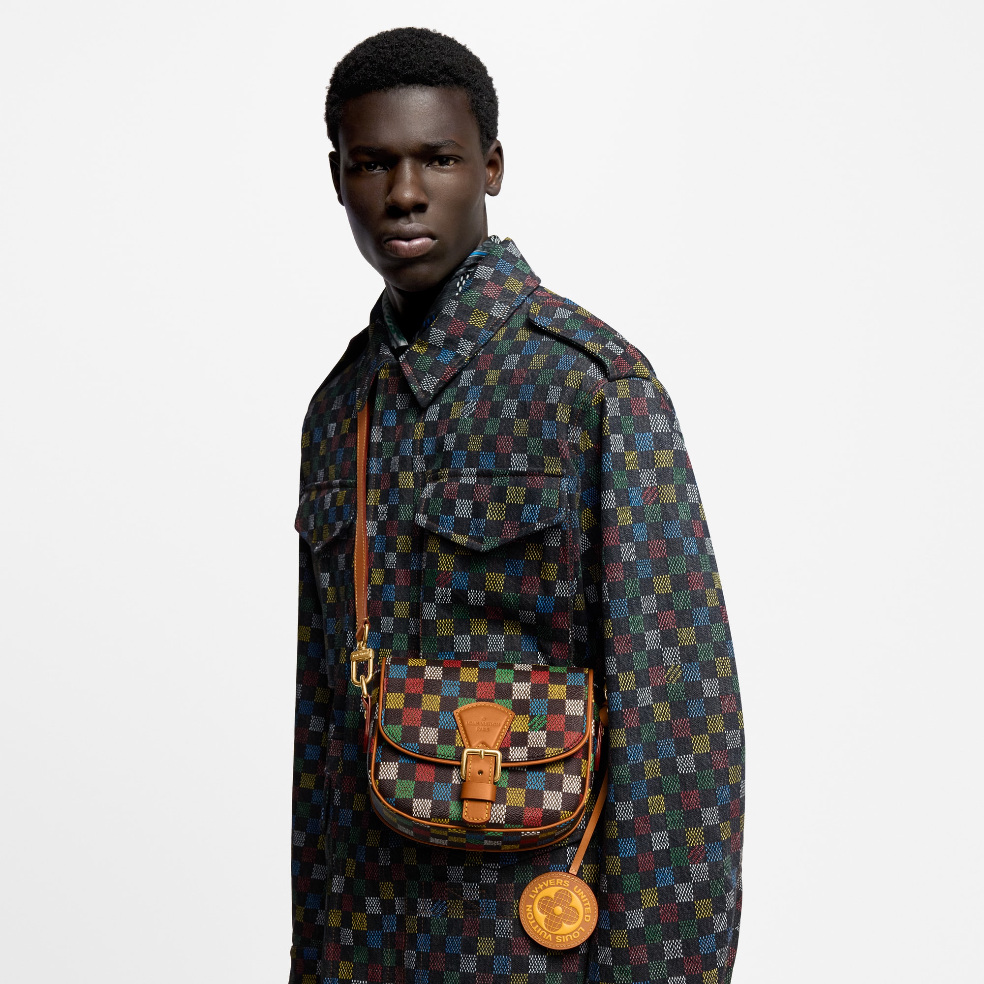 กระเป๋าแมสเซนเจอร์รุ่น Montsouris PM Damier Ebene แคนวาส in กระเป๋าและผลิตภัณฑ์เครื่องหนังขนาดเล็ก