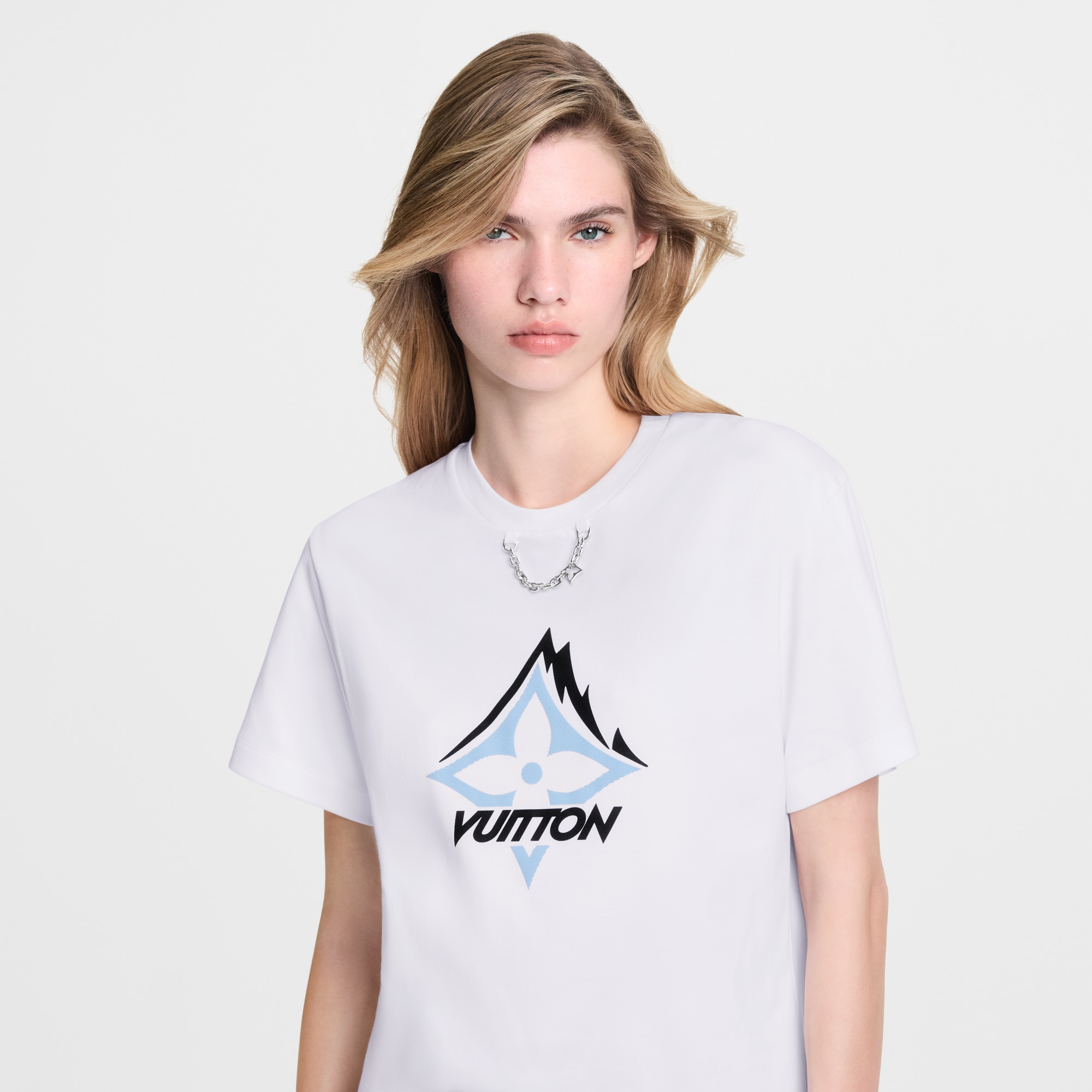Mountain Signature T-Shirt  in ผู้หญิง
