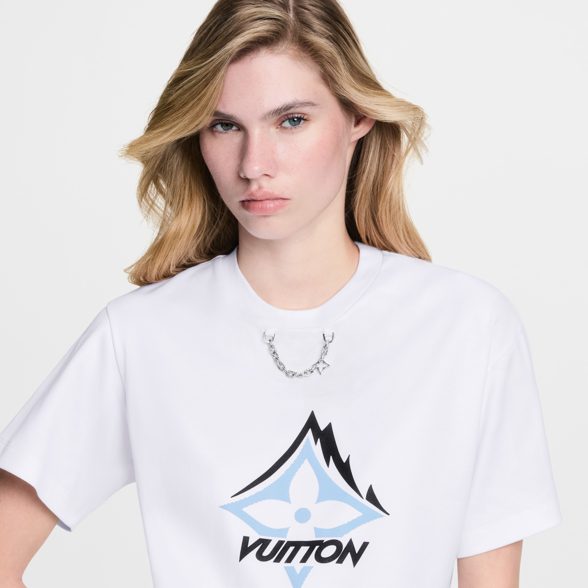 Mountain Signature T-Shirt  in ผู้หญิง