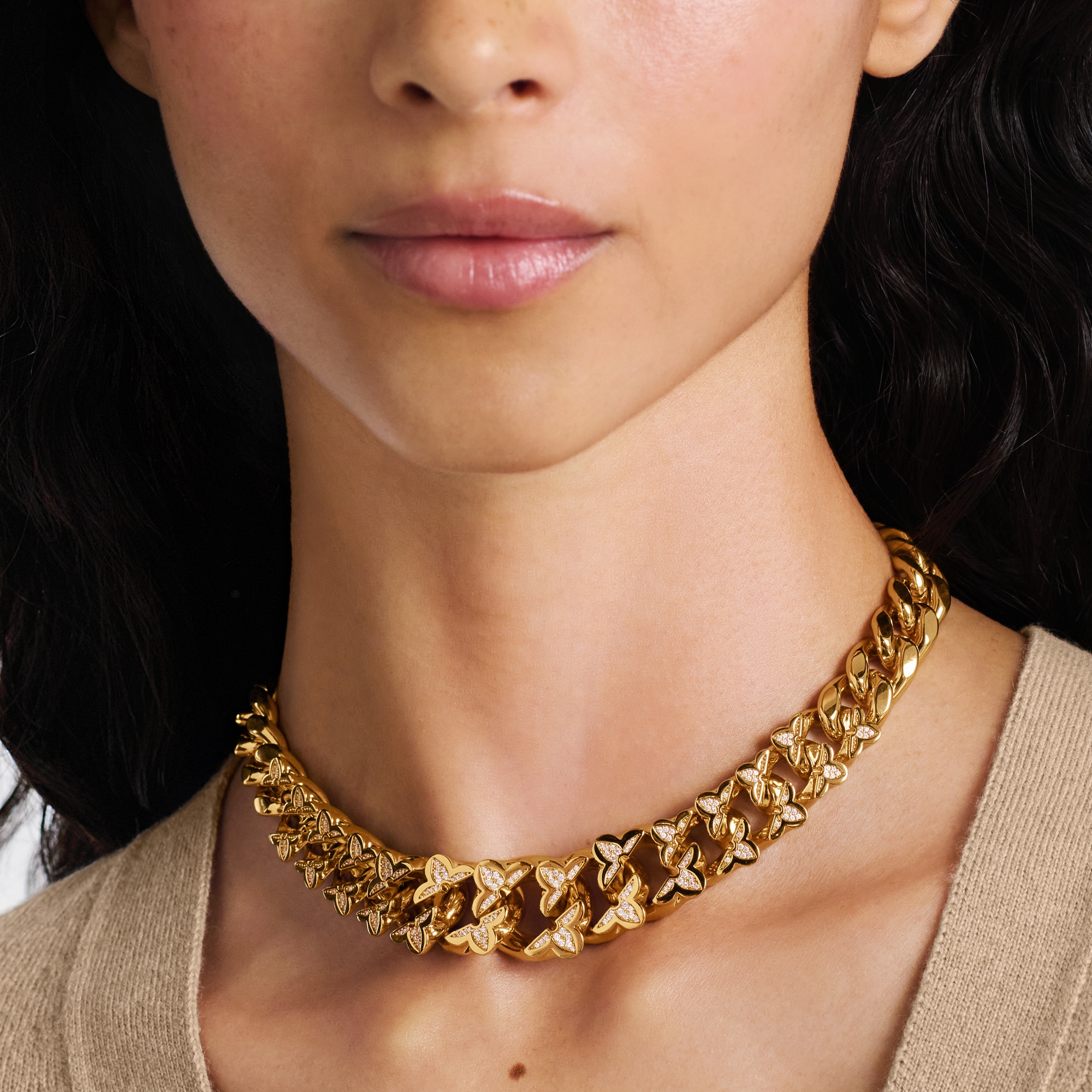 สร้อยคอ My Flower Link . in ผู้หญิง