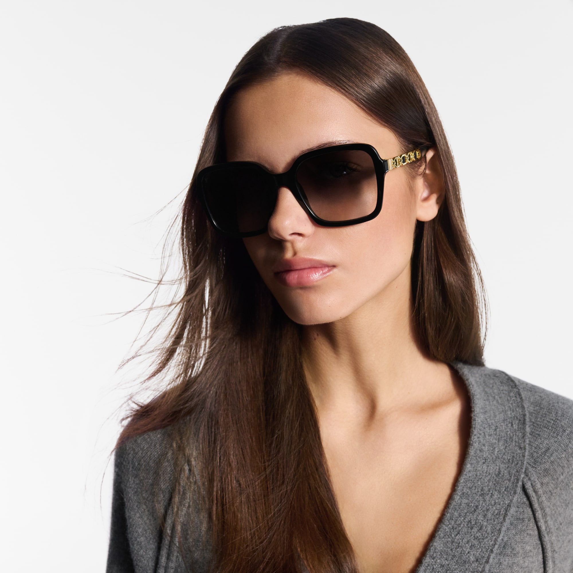 แว่นตากันแดดทรงสี่เหลี่ยมกรอบใหญ่รุ่น My LV Chain Braided . in ผู้หญิง