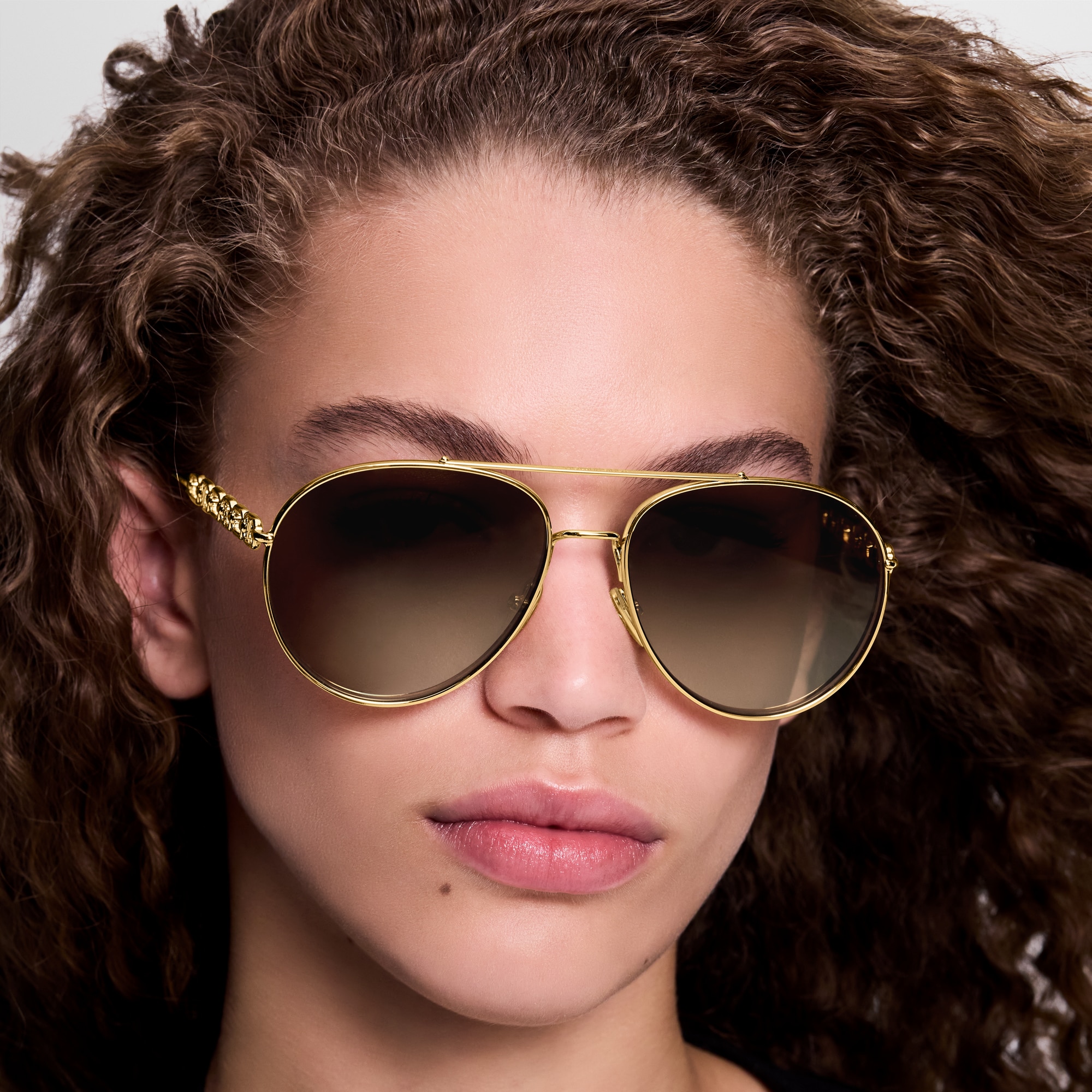 แว่นตากันแดดทรงนักบินรุ่น My LV Chain . in ผู้หญิง