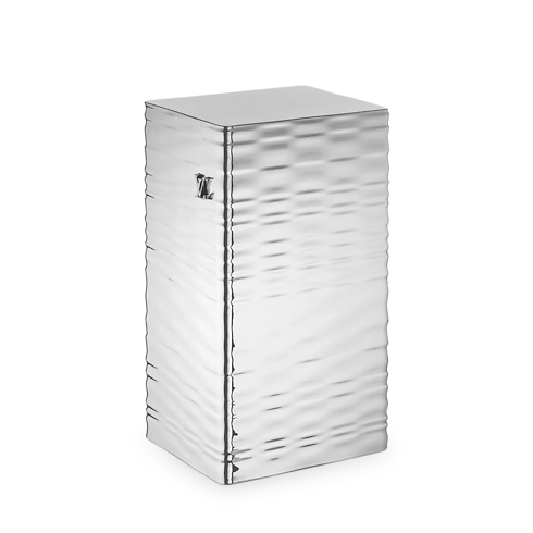 Namiki Building Bookend in ทรังก์ การเดินทาง และ บ้าน's บ้านและศิลปะการไดนิ่ง การตกแต่ง collections by Louis Vuitton (การย่อ/ขยายผลิตภัณฑ์)