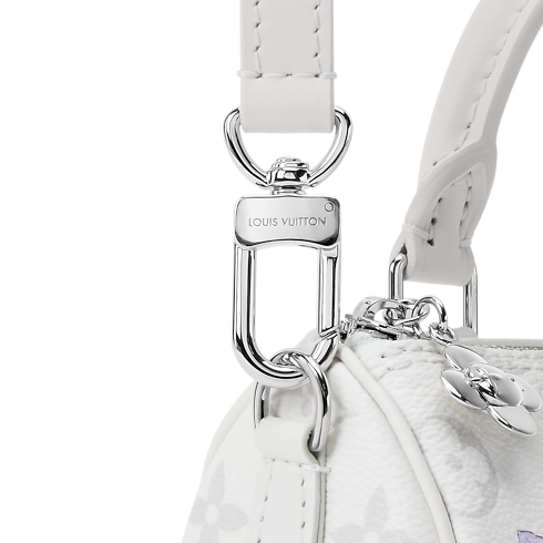 กระเป๋ารุ่น Nano Speedy closeup view