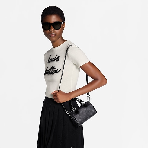 กระเป๋ารุ่น Nano Speedy Monogram Eclipse in ผู้หญิง's กระเป๋าสตางค์และผลิตภัณฑ์เครื่องหนังขนาดเล็ก กระเป๋าสตางค์สะพายข้างสำหรับผู้หญิง collections by Louis Vuitton (การย่อ/ขยายผลิตภัณฑ์)