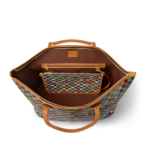 กระเป๋ารุ่น Nevereverfull Damier Ebene in ผู้ชาย's การเดินทางและท่องเที่ยว กระเป๋าเดินทางแบบถือสำหรับผู้ชาย collections by Louis Vuitton (การย่อ/ขยายผลิตภัณฑ์)