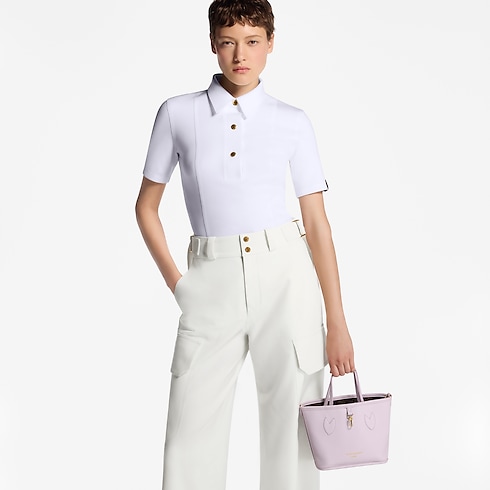 กระเป๋ารุ่น Neverfull Bandoulière Inside Out BB H33 in กระเป๋าและผลิตภัณฑ์เครื่องหนังขนาดเล็ก's สำหรับผู้หญิง ไอคอนิก collections by Louis Vuitton (การย่อ/ขยายผลิตภัณฑ์)