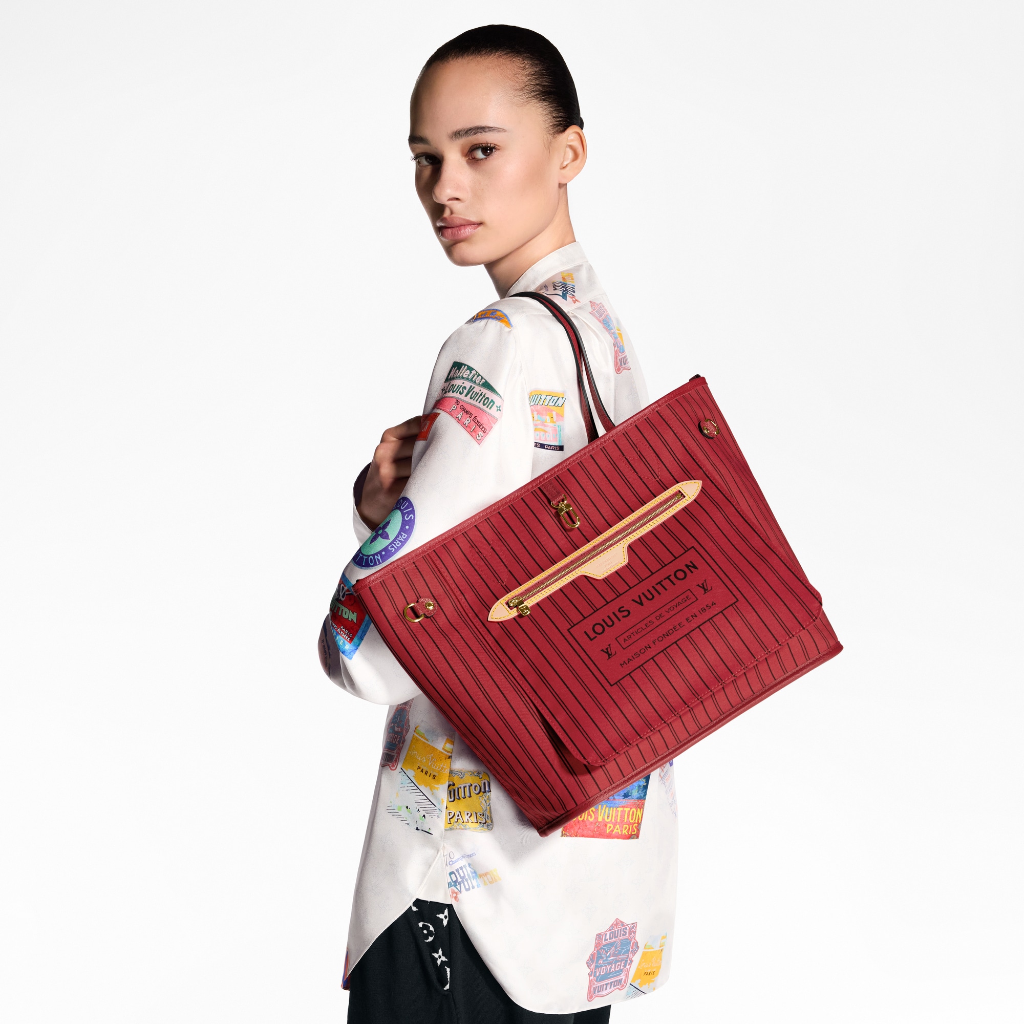 กระเป๋ารุ่น Neverfull Bandoulière Upside Down MM Monogram in กระเป๋าและผลิตภัณฑ์เครื่องหนังขนาดเล็ก