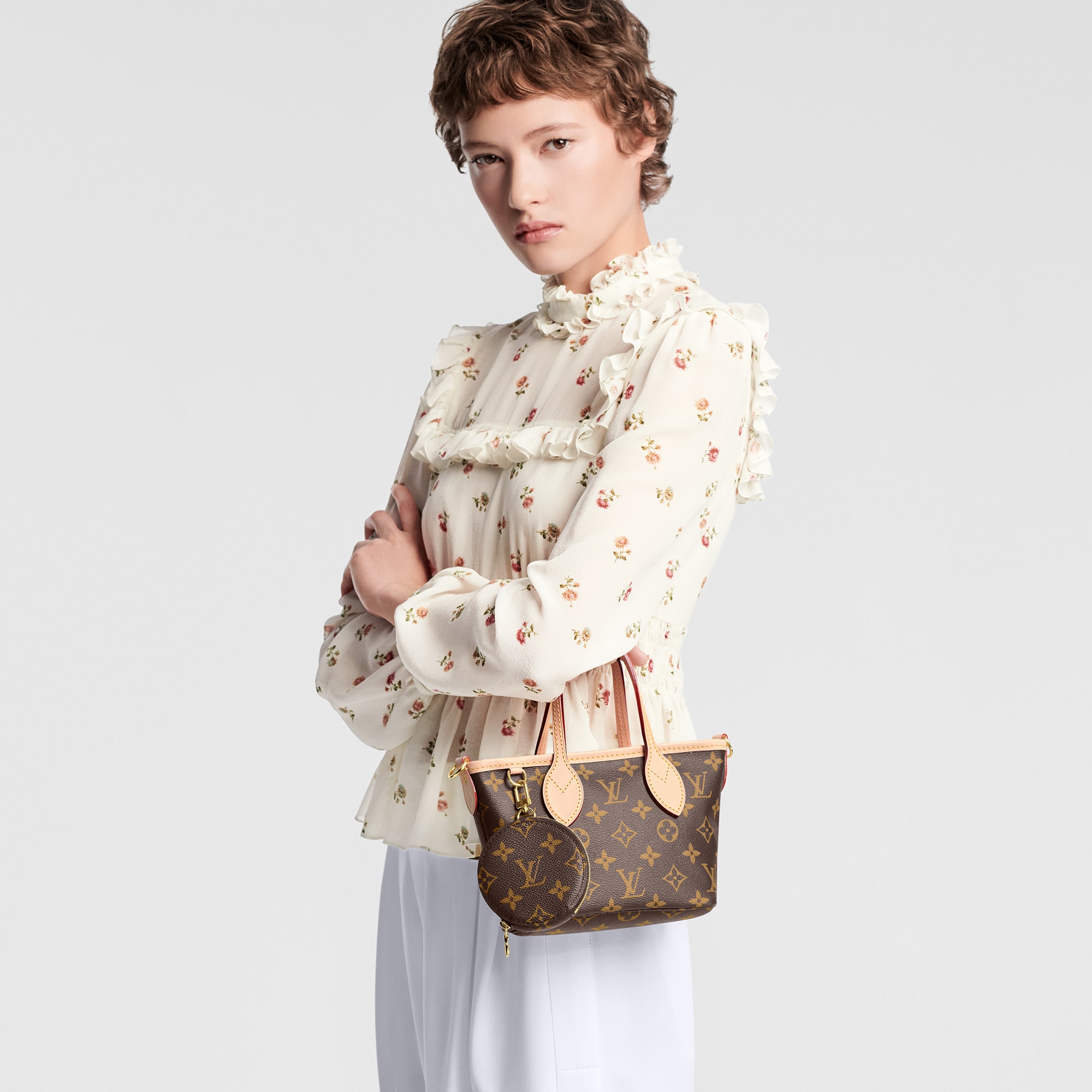 กระเป๋ารุ่น Neverfull BB Monogram in ผู้หญิง