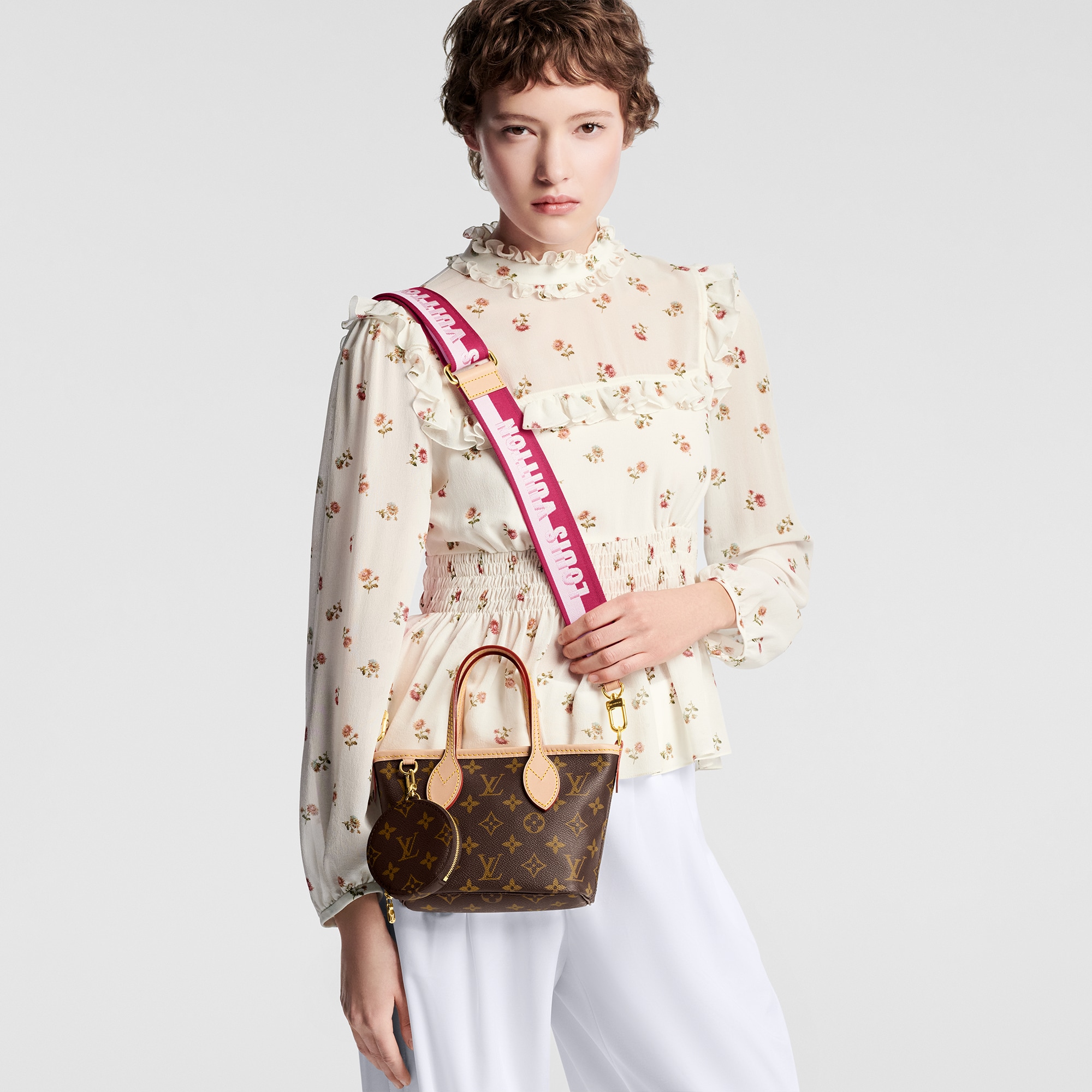 กระเป๋ารุ่น Neverfull BB Monogram in ผู้หญิง