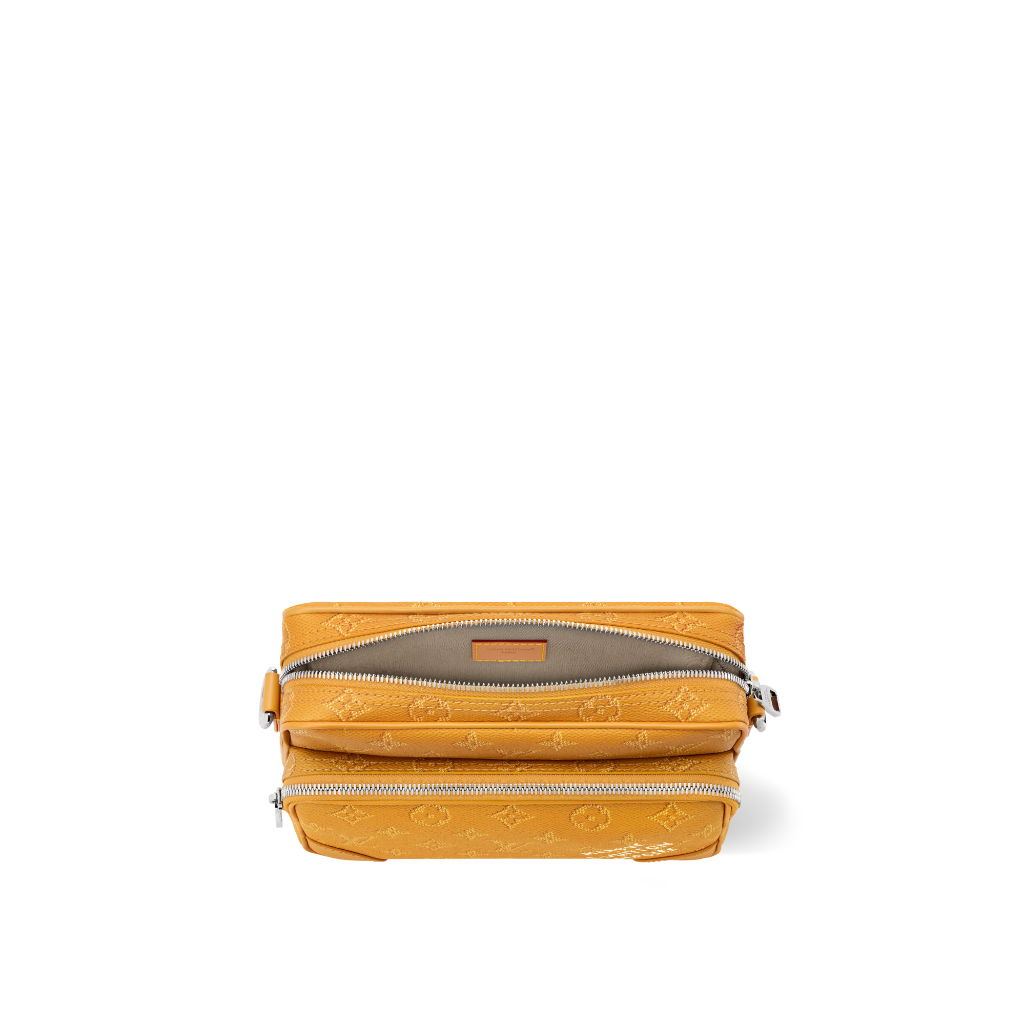 กระเป๋ารุ่น Nil Monogram Other in กระเป๋าและผลิตภัณฑ์เครื่องหนังขนาดเล็ก