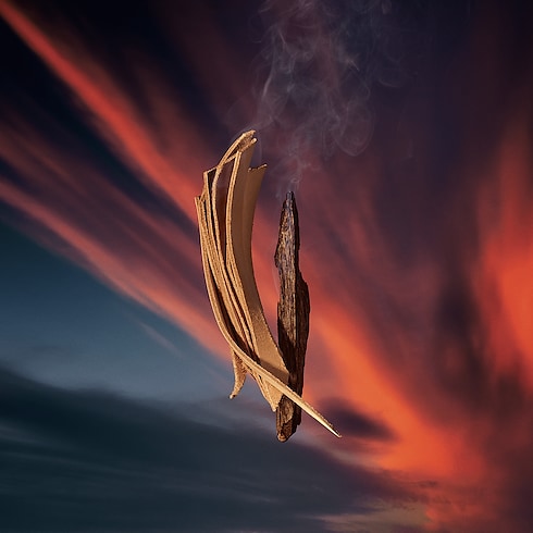 น้ำหอม Nuit de Feu in ผู้ชาย's ของขวัญสำหรับผู้ชาย Ramadan Selection for Him collections by Louis Vuitton (การย่อ/ขยายผลิตภัณฑ์)