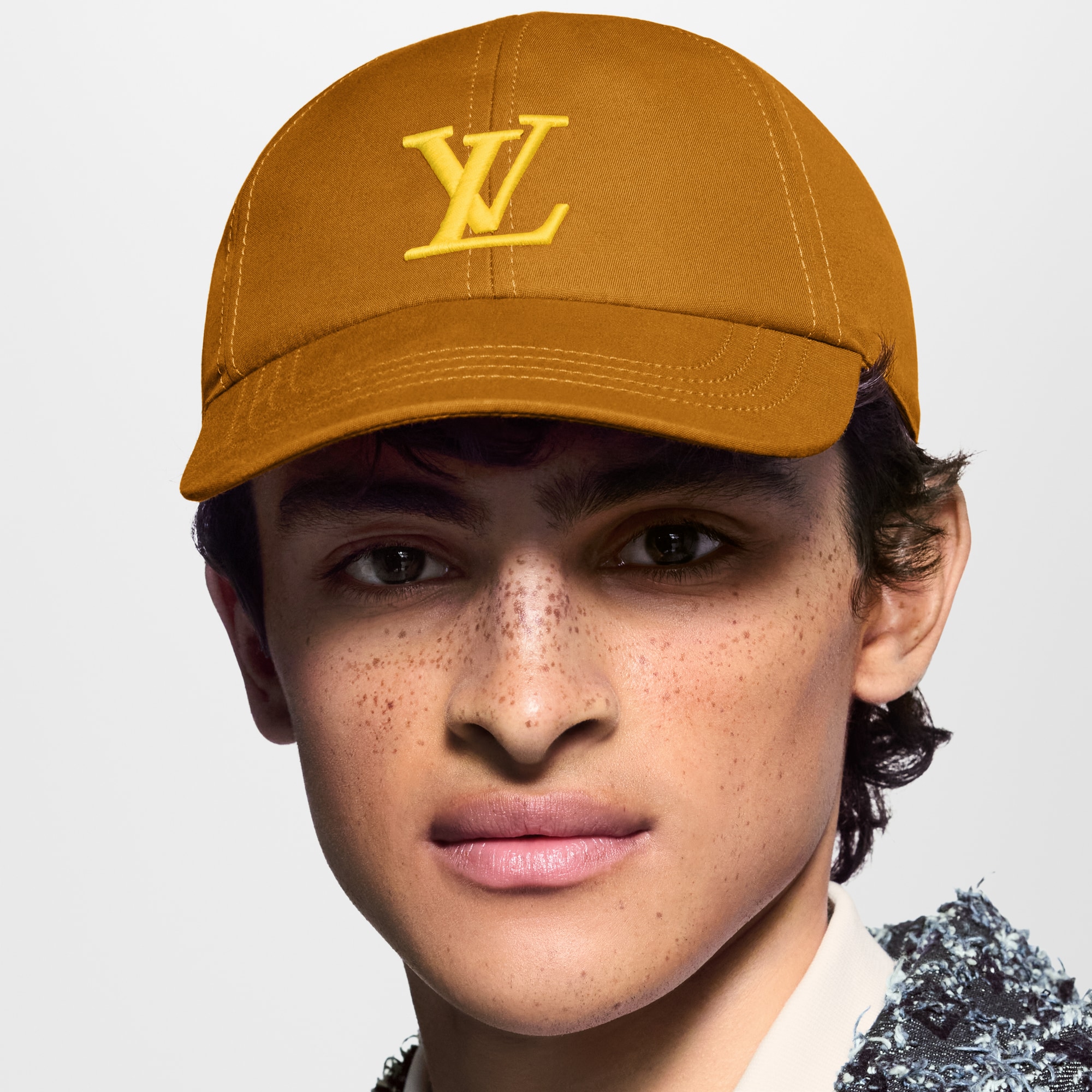 หมวกแก๊ปรุ่น Only LV . in ผู้ชาย