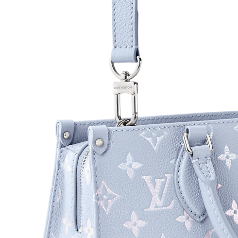 กระเป๋ารุ่น OnTheGo East West Monogram Empreinte in ผู้หญิง's ผลิตภัณฑ์ใหม่ } collections by Louis Vuitton (การย่อ/ขยายผลิตภัณฑ์)