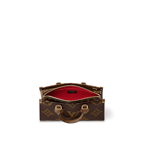กระเป๋าสายโซ่รุ่น OnTheGo East West Monogram Reverse แคนวาส in กระเป๋าและผลิตภัณฑ์เครื่องหนังขนาดเล็ก's สำหรับผู้หญิง ไอคอนิก collections by Louis Vuitton (การย่อ/ขยายผลิตภัณฑ์)