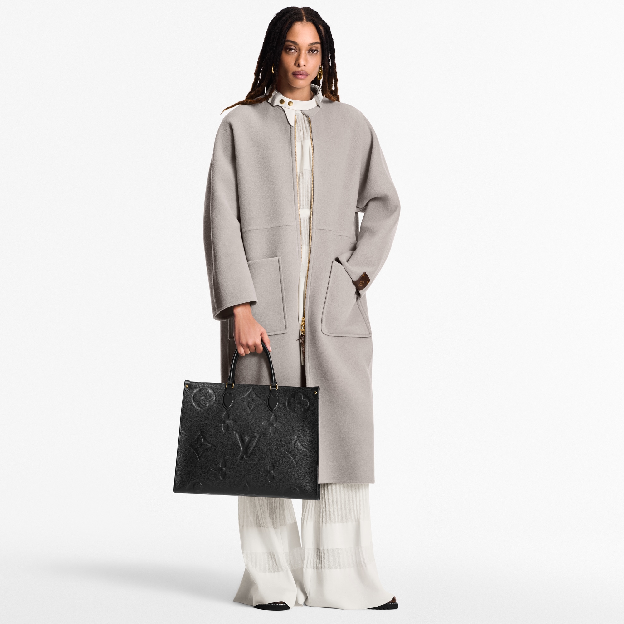 กระเป๋ารุ่น OnTheGo GM Monogram Empreinte in ผู้หญิง