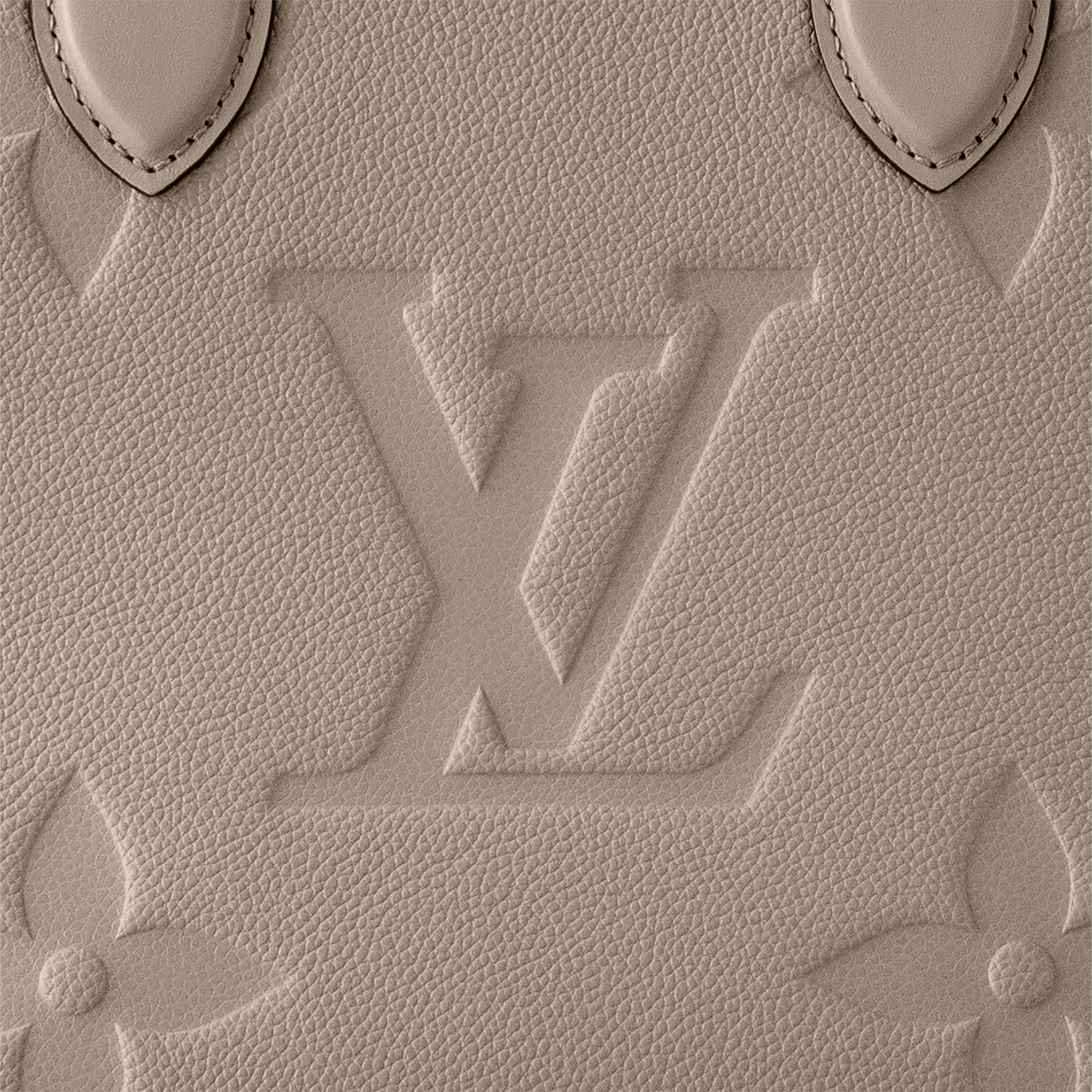 กระเป๋ารุ่น OnTheGo MM Monogram Empreinte in ผู้หญิง