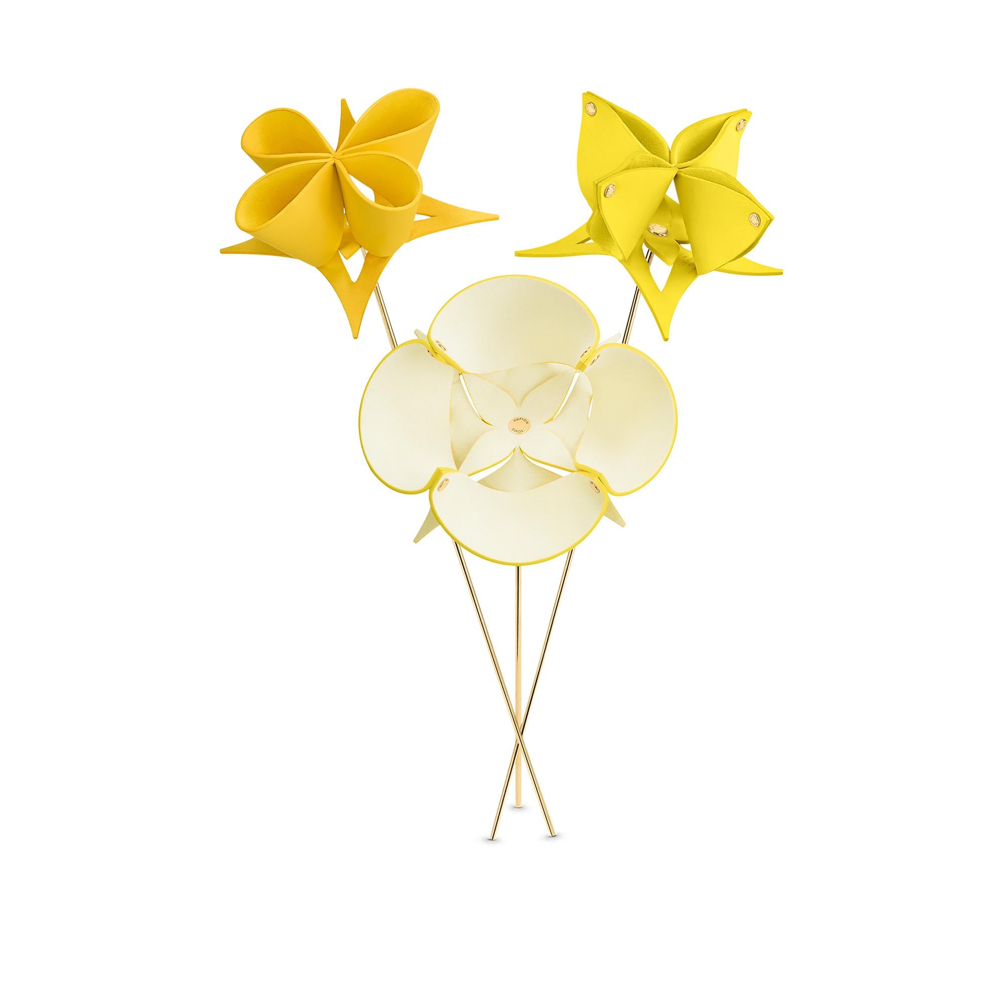 Origami Flowers by Atelier Oï  in ทรังก์ การเดินทาง และ บ้าน