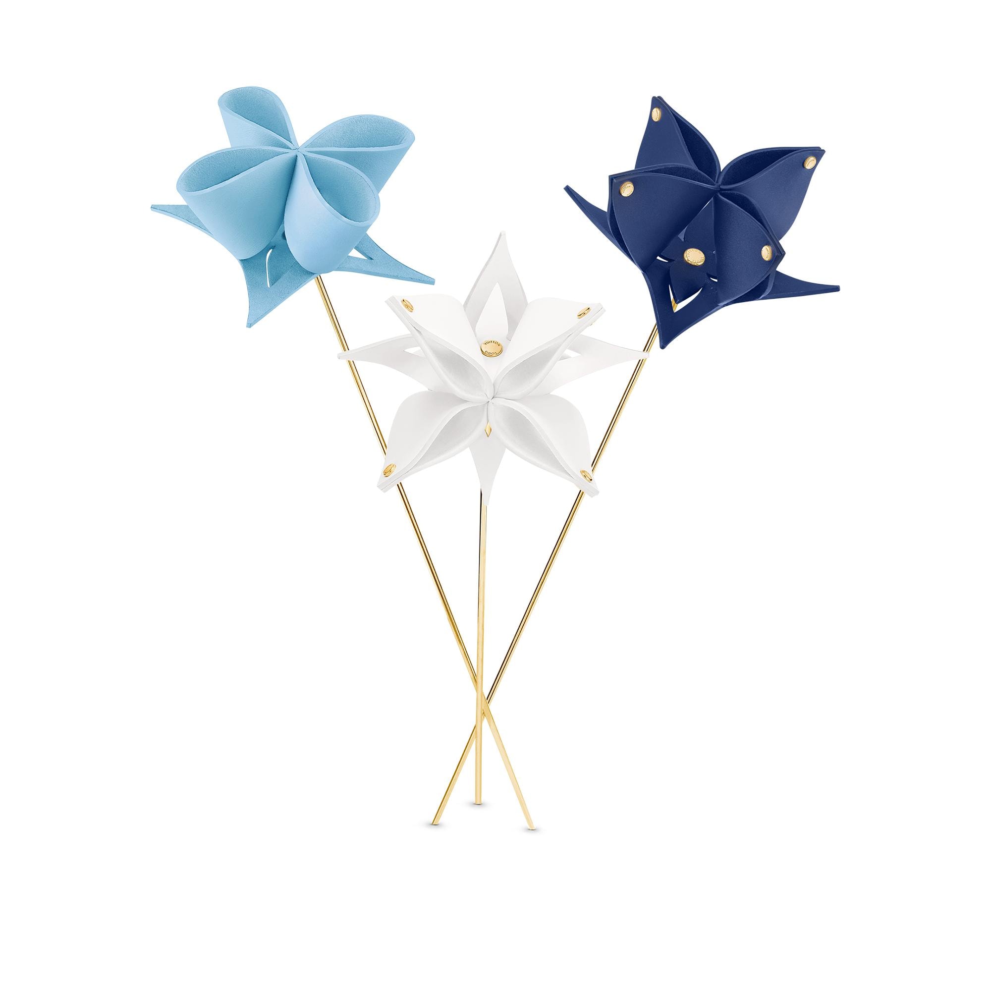 ORIGAMI FLOWERS BY ATELIER OÏ  in ทรังก์ การเดินทาง และ บ้าน