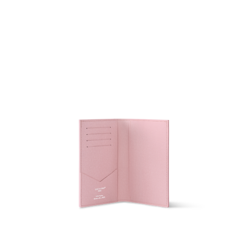 ปกหนังสือเดินทาง Monogram Other in ผู้ชาย's การเดินทางและท่องเที่ยว กระเป๋าเสริมเดินทางสำหรับผู้ชาย collections by Louis Vuitton (การย่อ/ขยายผลิตภัณฑ์)