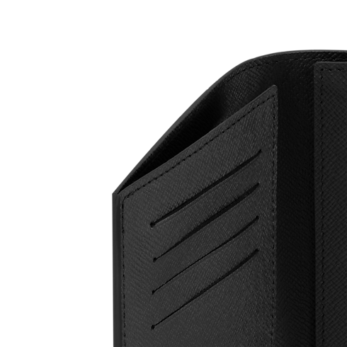 ปกหนังสือเดินทาง Damier Graphite แคนวาส in ผู้ชาย's กระเป๋าสตางค์และผลิตภัณฑ์เครื่องหนังขนาดเล็ก กระเป๋าสตางค์สำหรับผู้ชาย collections by Louis Vuitton (การย่อ/ขยายผลิตภัณฑ์)