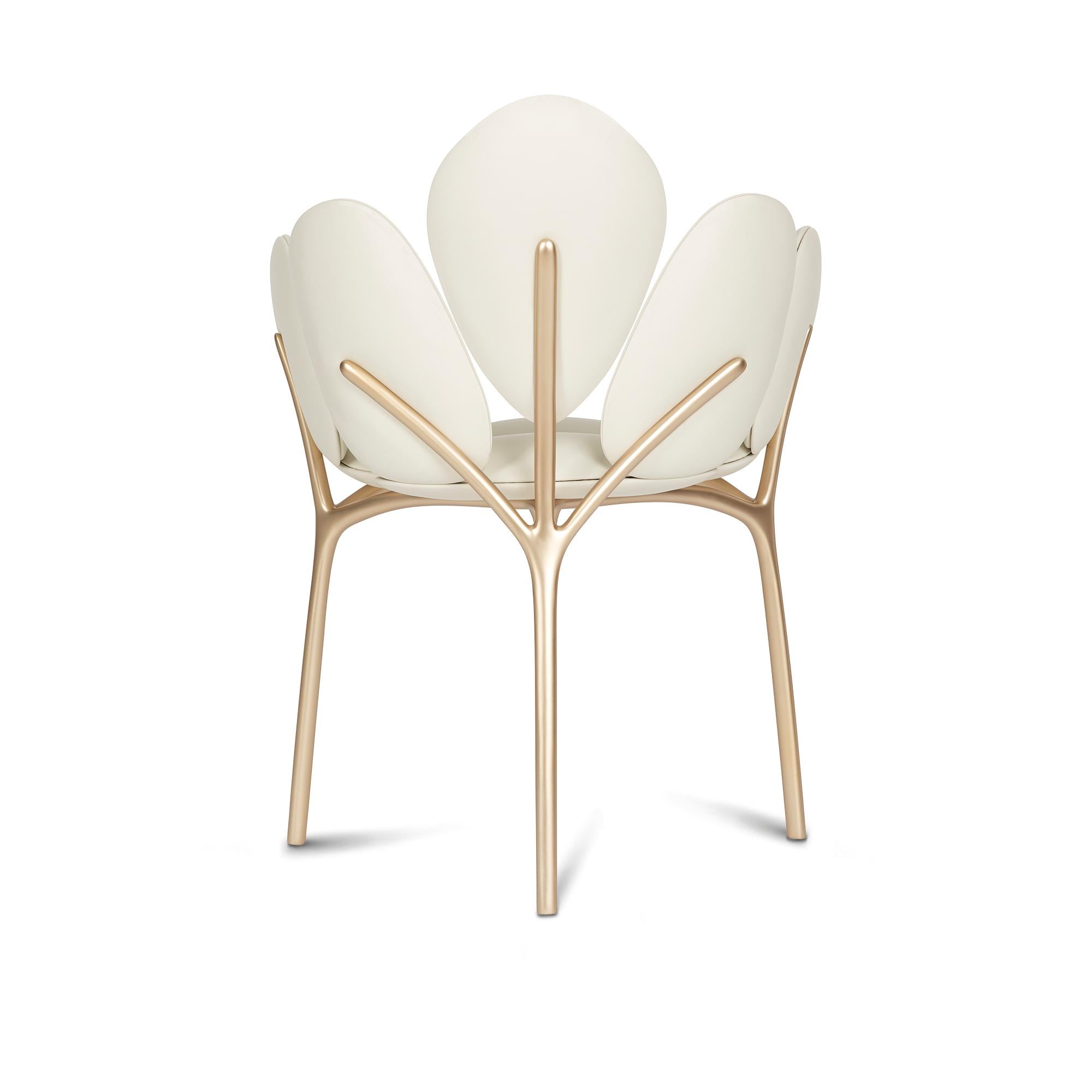 Petal Chair by Marcel Wanders Studio  in ทรังก์ การเดินทาง และ บ้าน