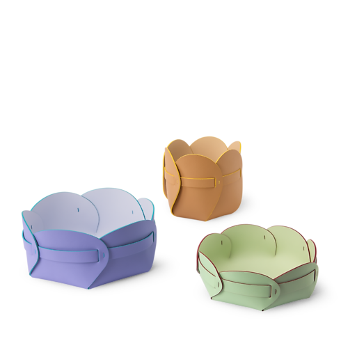 ถาดใส่ของ Petalo in ทรังก์ การเดินทาง และ บ้าน's บ้านและศิลปะการไดนิ่ง การตกแต่ง collections by Louis Vuitton (การย่อ/ขยายผลิตภัณฑ์)