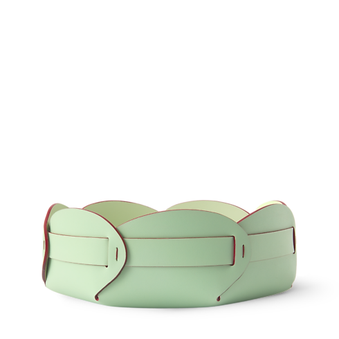 ถาดใส่ของ Petalo in ทรังก์ การเดินทาง และ บ้าน's บ้านและศิลปะการไดนิ่ง การตกแต่ง collections by Louis Vuitton (การย่อ/ขยายผลิตภัณฑ์)