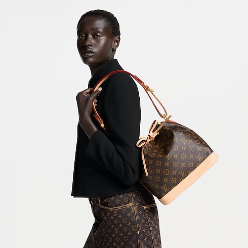 กระเป๋ารุ่น Petit Noé Monogram in ผู้หญิง's กระเป๋าถือ กระเป๋าถือสำหรับผู้หญิง collections by Louis Vuitton (การย่อ/ขยายผลิตภัณฑ์)