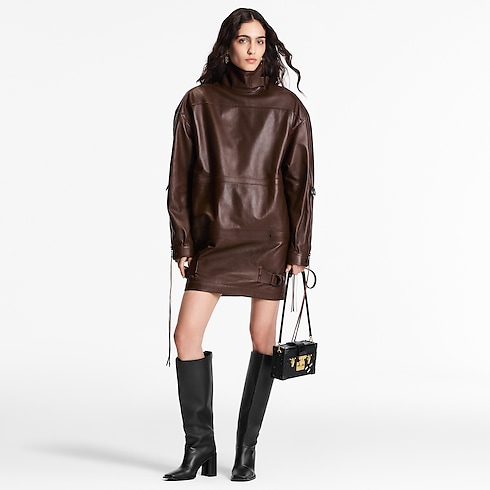 กระเป๋ารุ่น Petite Malle Epi in ผู้หญิง's กระเป๋าถือ กระเป๋าถือสำหรับผู้หญิง collections by Louis Vuitton (การย่อ/ขยายผลิตภัณฑ์)