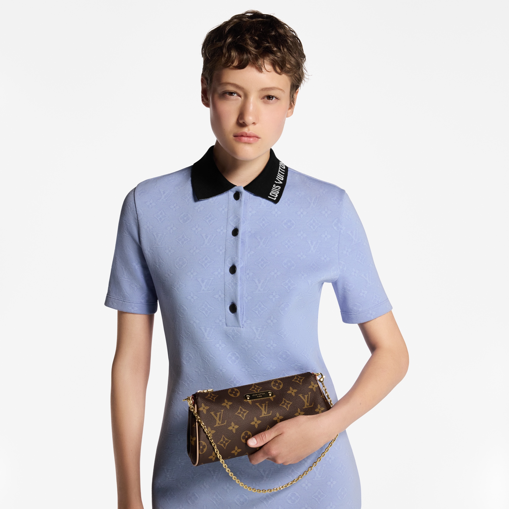 กระเป๋ารุ่น Pochette Eva Monogram in ผู้หญิง