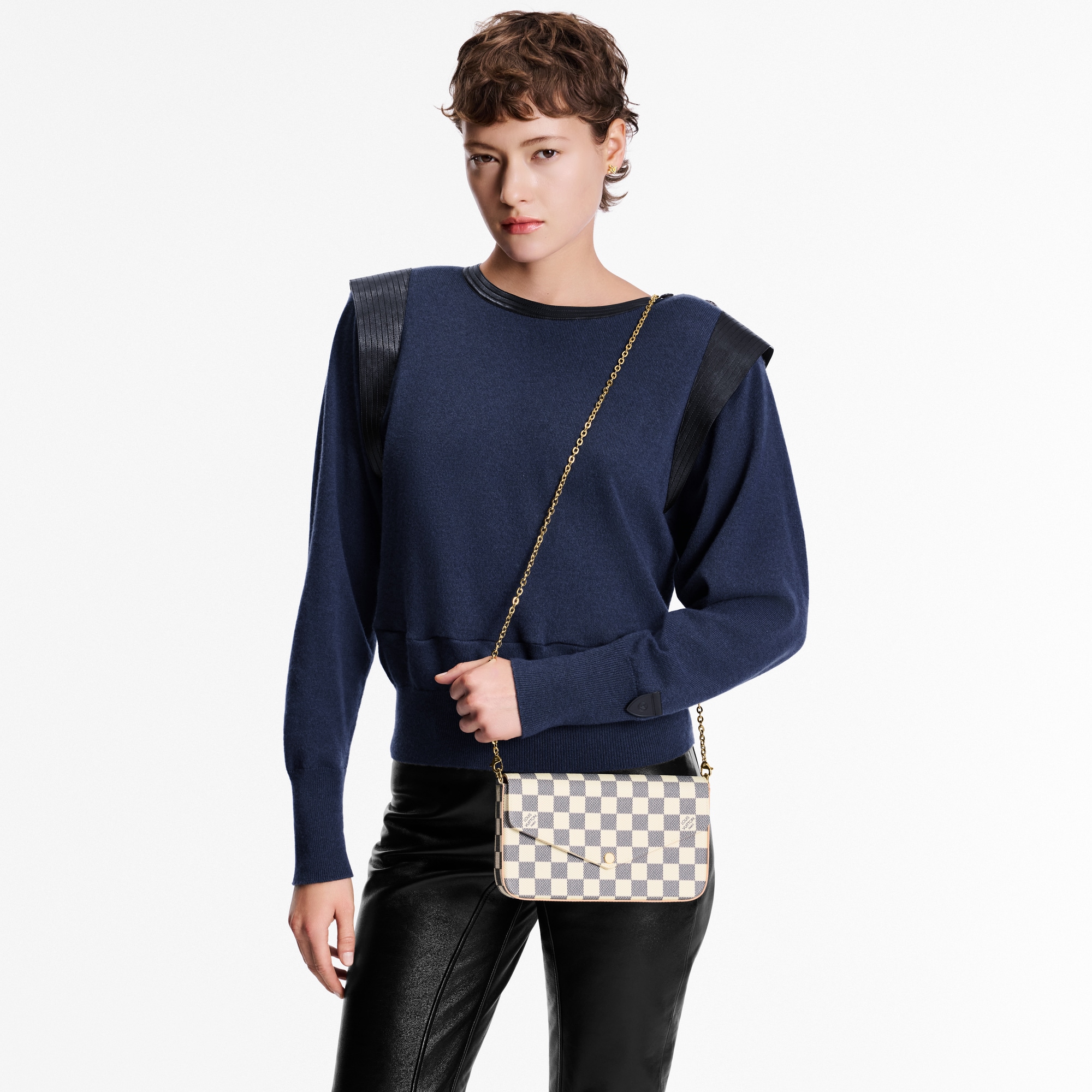กระเป๋ารุ่น Félicie Pochette Damier Azur แคนวาส in ผู้หญิง