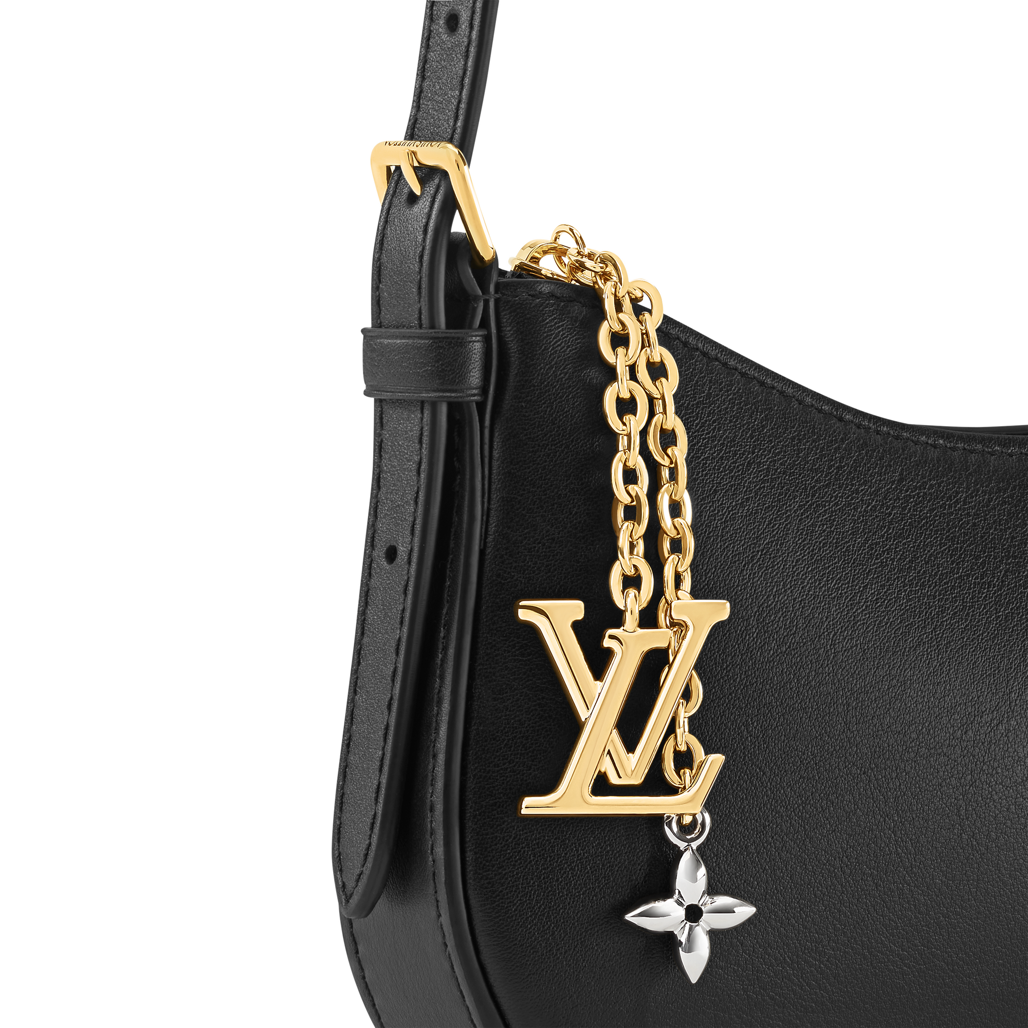 กระเป๋ารุ่น Pochette LV Bloom H36 in ผู้หญิง