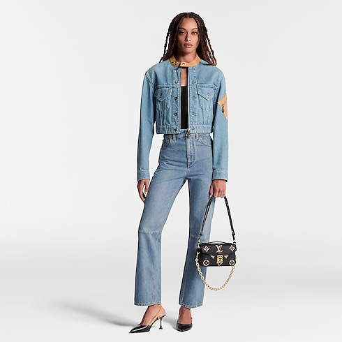 กระเป๋ารุ่น Pochette Métis East West Monogram Empreinte in ผู้หญิง's กระเป๋าถือ คอลเล็คชั่นทั้งหมด collections by Louis Vuitton (การย่อ/ขยายผลิตภัณฑ์)