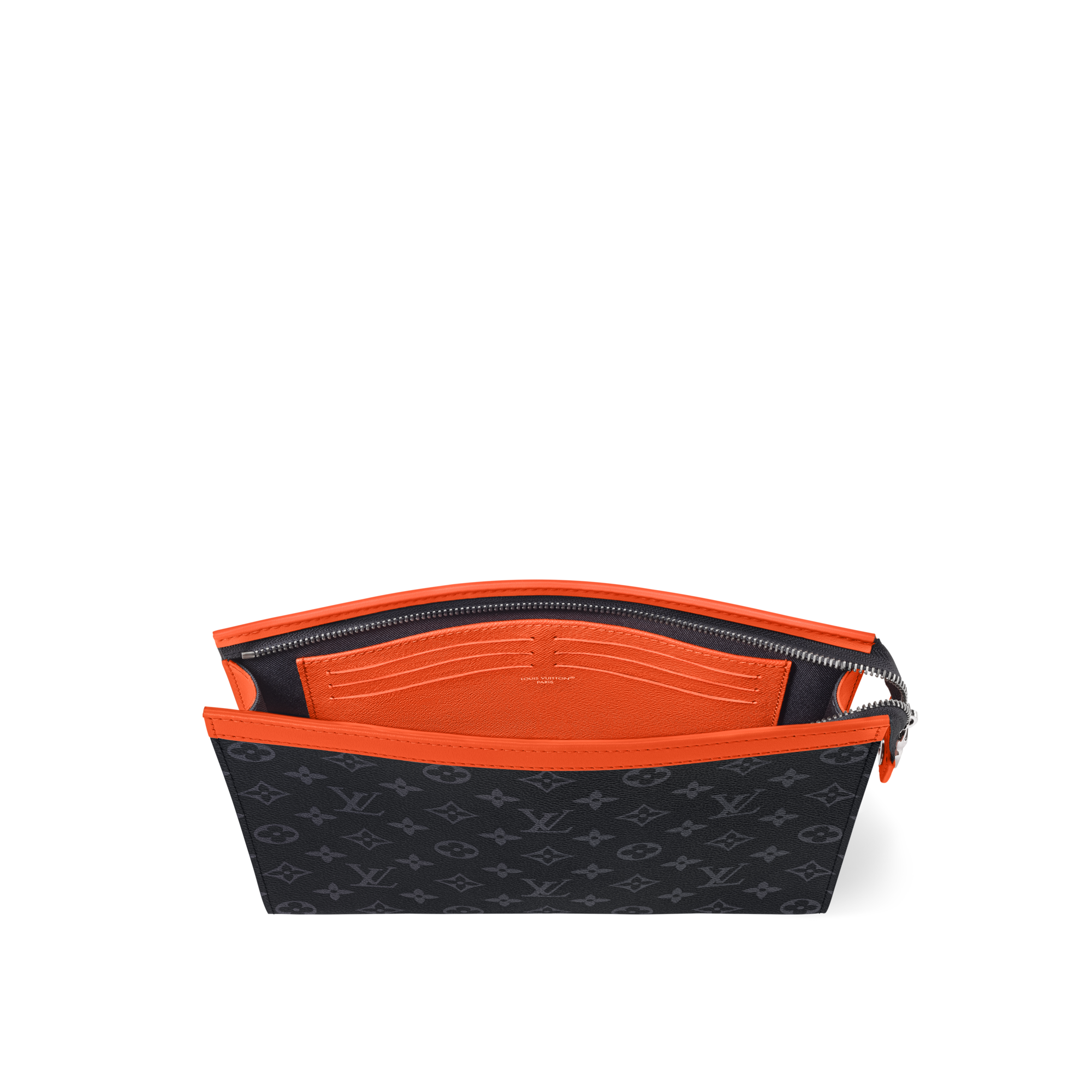 กระเป๋ารุ่น Pochette Voyage MM Monogram Eclipse in ผู้ชาย