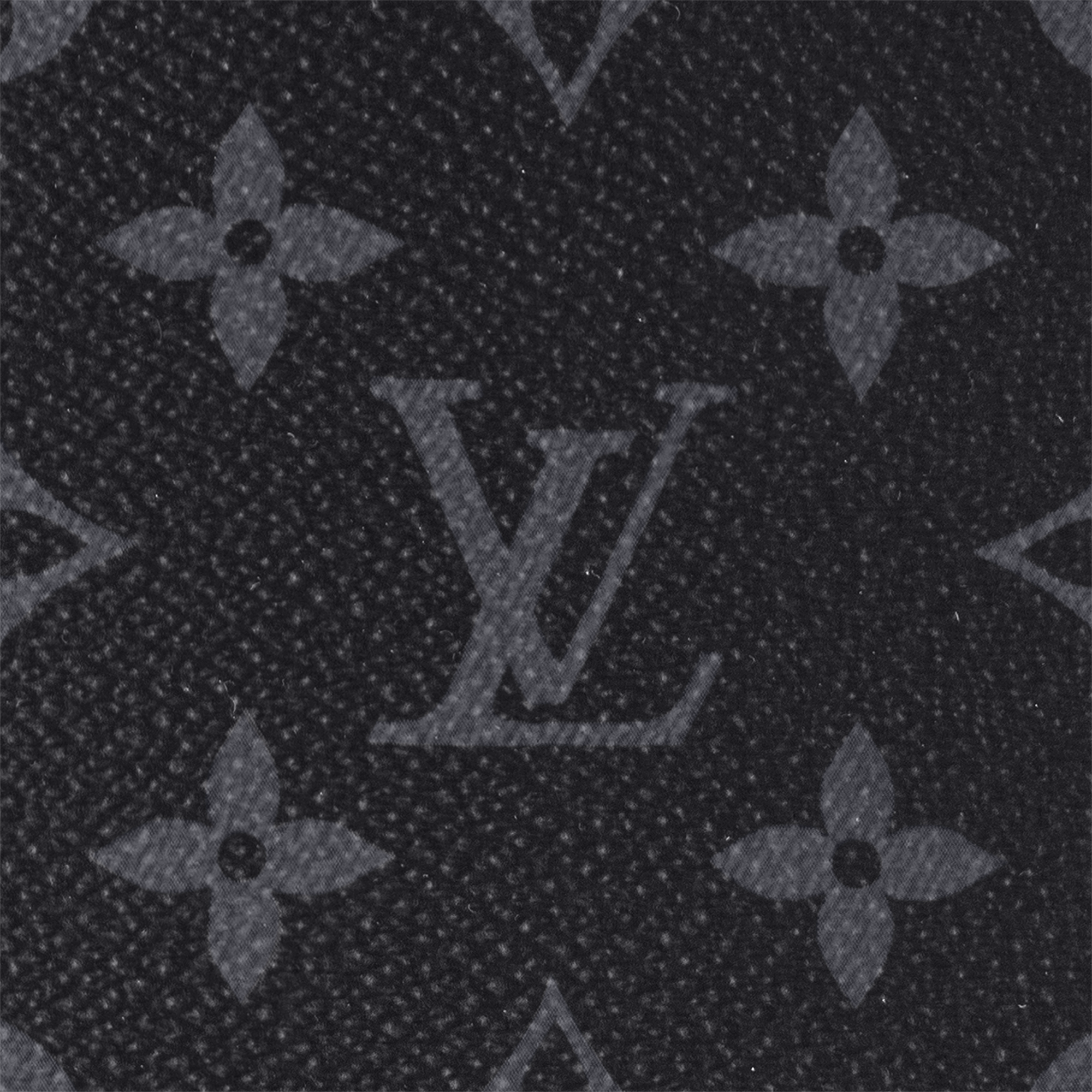กระเป๋ารุ่น Porte-Documents Voyage PM Monogram Eclipse in ผู้ชาย